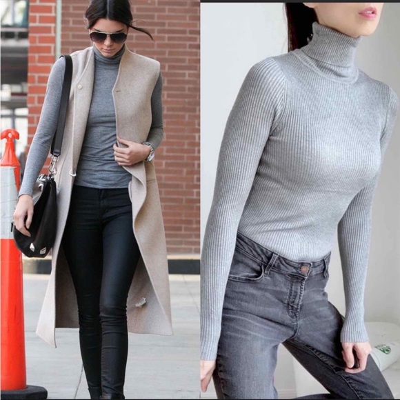LIGHT GRAY SLIM FIT TURTLENECK TOP - Picture 2 of 9